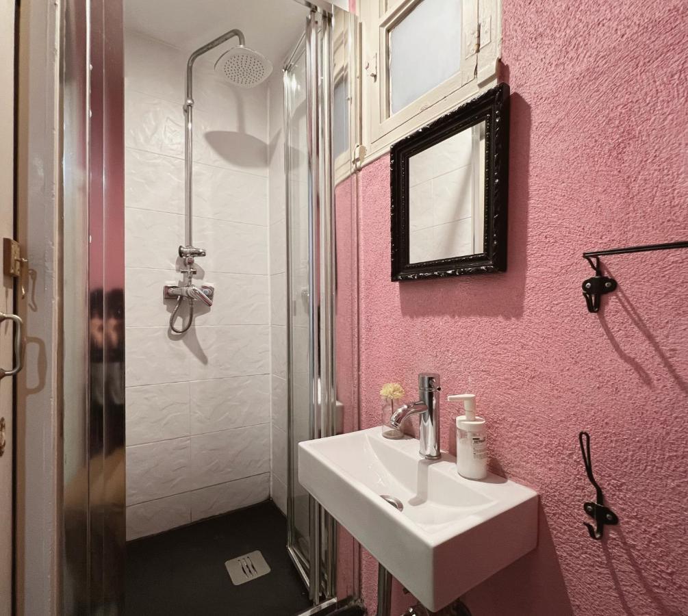 Lolita Bcn Apartment En El Eixample Barcelona Exterior photo